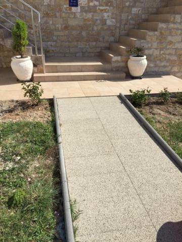 Apartments Isabella - Family Only Kustići 外观 照片