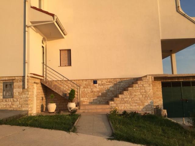 Apartments Isabella - Family Only Kustići 外观 照片